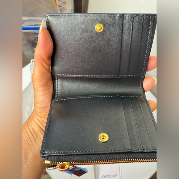 Off-White Jitney Zipped Bi-Fold Wallet NEW IN BOX - Picture 13 of 16